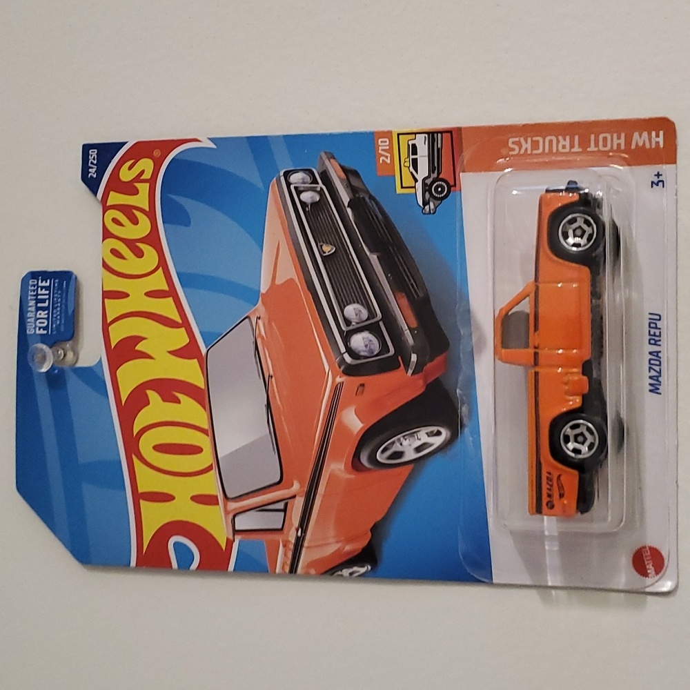 Mazda Repu Truck Orange Hot Wheels Hot Trucks Series 2/10